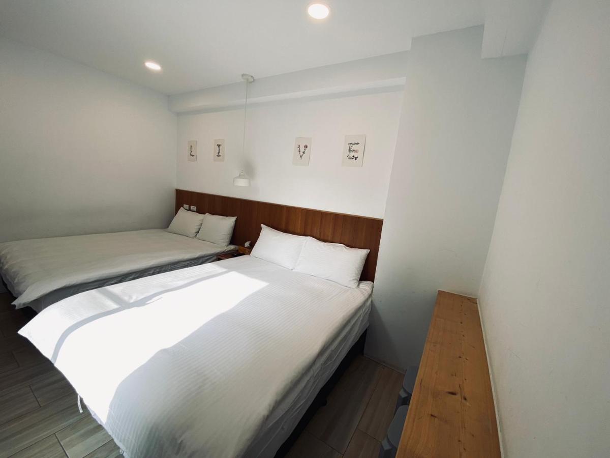 良文旅 Ryou Hotel Tainan Buitenkant foto
