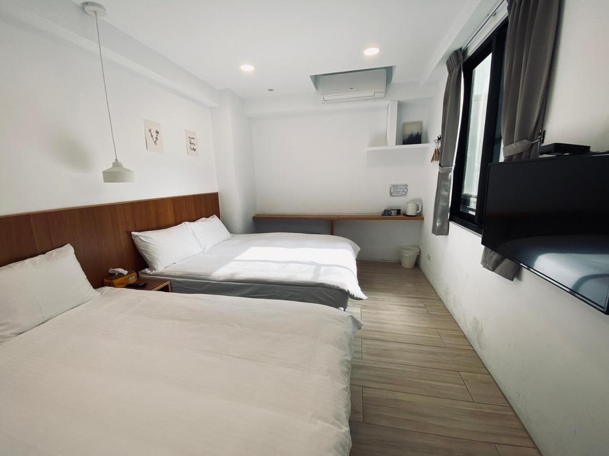 良文旅 Ryou Hotel Tainan Buitenkant foto