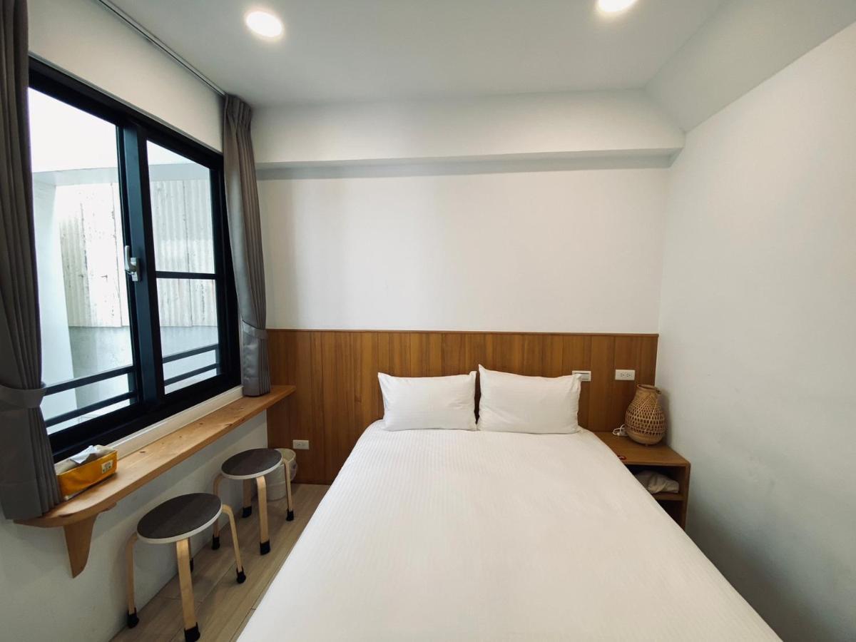 良文旅 Ryou Hotel Tainan Buitenkant foto