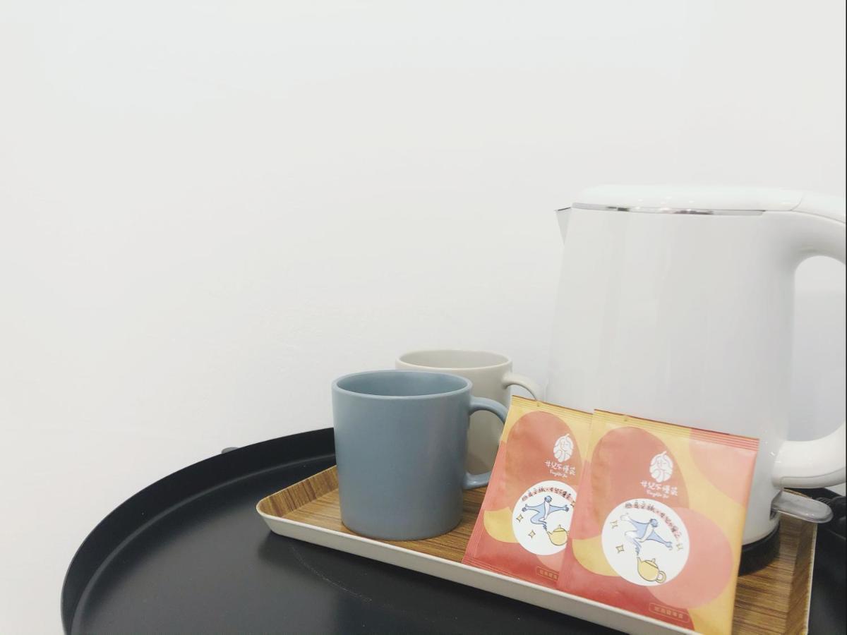 良文旅 Ryou Hotel Tainan Buitenkant foto