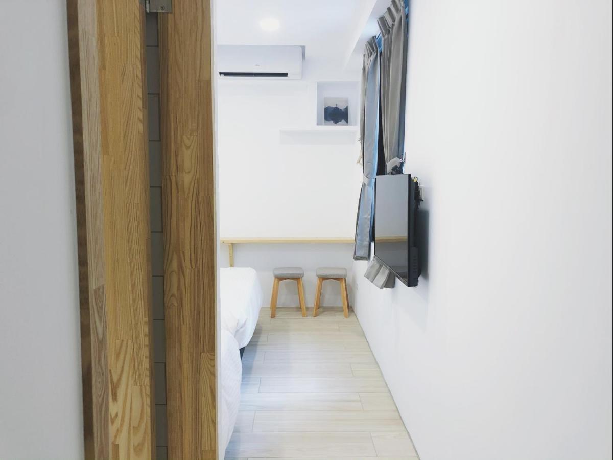 良文旅 Ryou Hotel Tainan Buitenkant foto